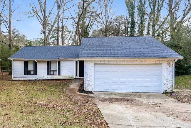 property at 596 Post Oak Rd