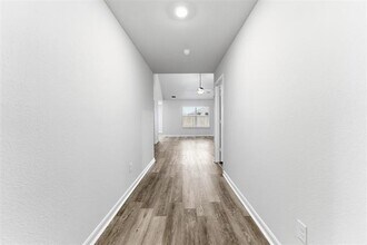 13622 Logan Pass Dr in Ponder, TX - Building Photo - Building Photo