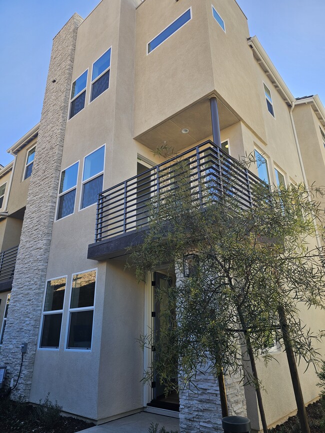 property at 679 Fahrenheit Dr