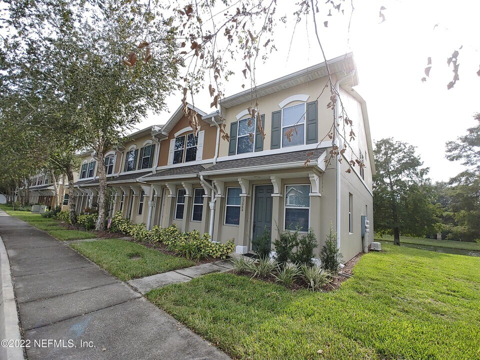 13066 Shallowater Rd in Jacksonville, FL - Building Photo