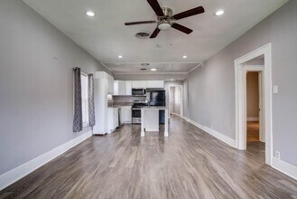 1922 26th St in Lubbock, TX - Building Photo - Building Photo