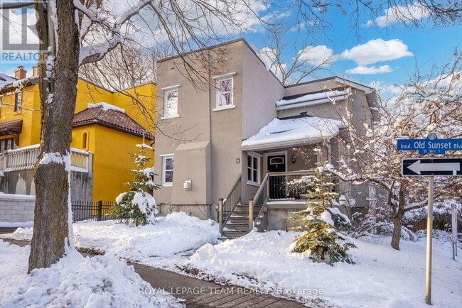 property at 1 Old Sunset Blvd