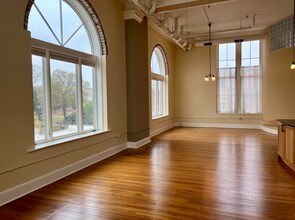 320 E Clayton St in Athens, GA - Building Photo - Building Photo