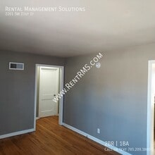 2201 SW 21st St in Topeka, KS - Building Photo - Building Photo