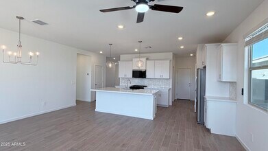 15809 Gary Fix Trl in Surprise, AZ - Building Photo - Building Photo