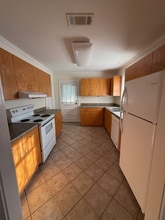 1821 W Pine St in Pensacola, FL - Foto de edificio - Building Photo