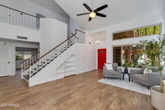 2119 E New Bedford Dr in Gilbert, AZ - Building Photo - Building Photo