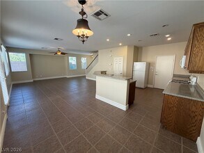 6677 Keyesport Ct in Las Vegas, NV - Building Photo - Building Photo