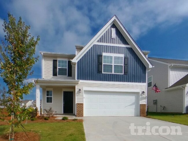 1438 Cattleman Acrs Dr in Inman, SC - Foto de edificio - Building Photo