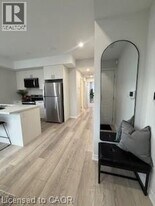 192 Erie St in Port Colborne, ON - Building Photo