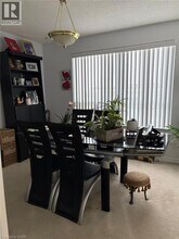 25 Kingsbridge Garden Cir in Mississauga, ON - Building Photo - Building Photo