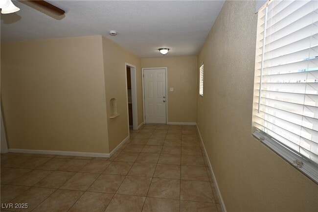 property at 320 N 16th St