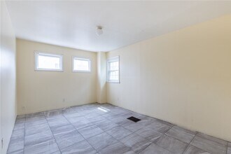 675 S Clinton Ave in Rochester, NY - Building Photo - Building Photo