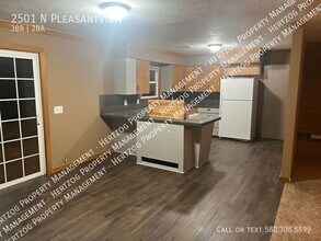 2501 N Pleasant View Rd in Newkirk, OK - Building Photo - Building Photo