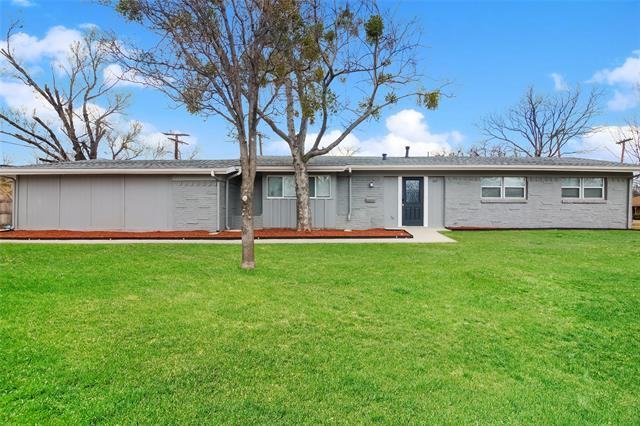 property at 309 E Huitt Ln
