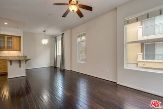 4050 Glencoe Ave in Marina Del Rey, CA - Building Photo - Building Photo