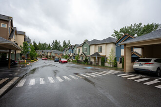 Marymoor Ridge Condominiums in Redmond, WA - Building Photo - Building Photo