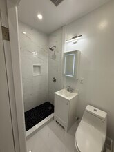 484 Commonwealth Ave, Unit 1 in Boston, MA - Building Photo - Building Photo