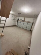 1100 S Mission Ave in Bolivar, MO - Building Photo - Building Photo