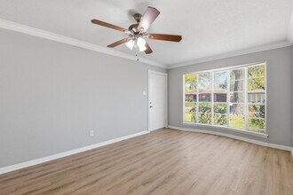 4438 McCleester Dr in Spring, TX - Building Photo - Building Photo