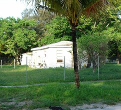 The Highlands in North Miami Beach, FL - Foto de edificio - Building Photo