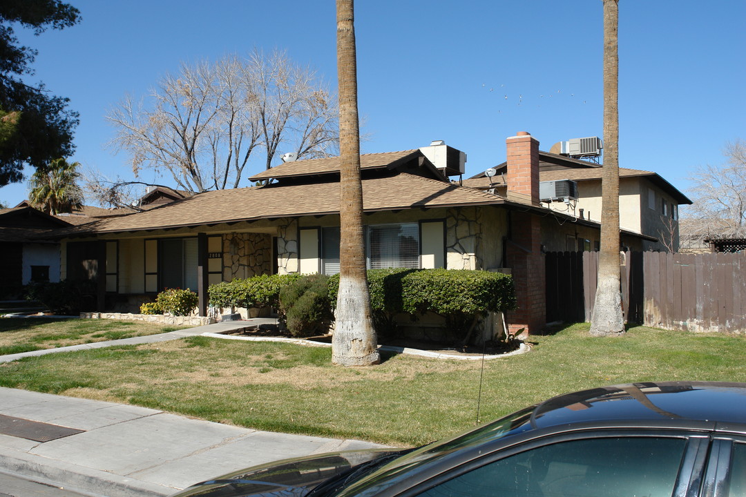 El Sol Del Pueblo in Las Vegas, NV - Building Photo