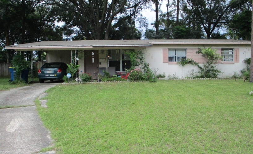 7505 Wycombe Dr N in Jacksonville, FL - Building Photo