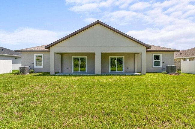 37 Louisville Dr in Palm Coast, FL - Building Photo - Building Photo
