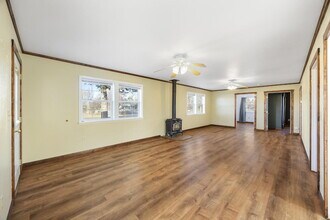 401 S Main St in Twin Bridges, MT - Building Photo - Building Photo