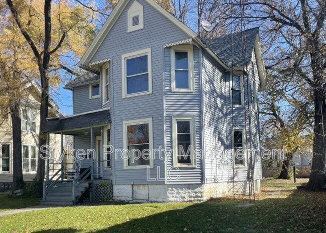 464 S Harrison Ave in Kankakee, IL - Building Photo - Building Photo