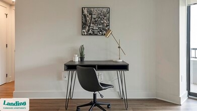 1550 Clarendon Blvd, Unit 507 in Arlington, VA - Foto de edificio - Building Photo