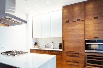 440 NE 4th Ave-Unit -712 in Fort Lauderdale, FL - Building Photo - Building Photo