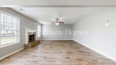 95 Sammy Ct in Covington, GA - Foto de edificio - Building Photo