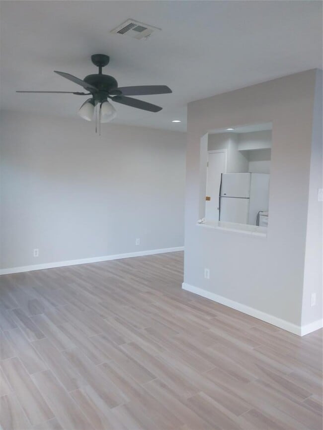 5006 West Gate Blvd in Austin, TX - Building Photo - Building Photo