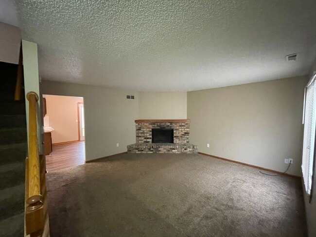 6023 Dichotomy Ct in Fort Wayne, IN - Building Photo - Building Photo