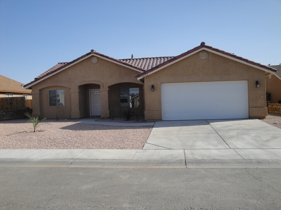 10165 36th Pl in Yuma, AZ - Building Photo