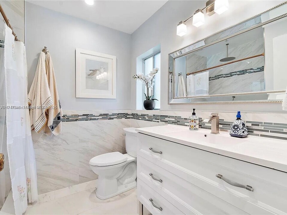 00 0 in Coral Springs, FL - Building Photo