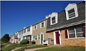 Middle River Townhomes in Middle River, MD - Foto de edificio - Building Photo