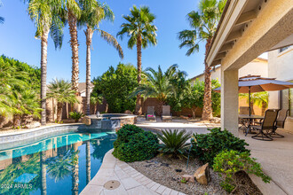 4264 E Oxford Ln in Gilbert, AZ - Foto de edificio - Building Photo