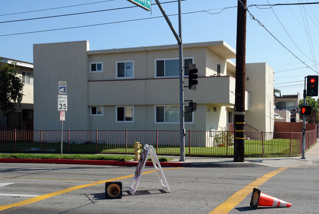 4779 Broadway in Hawthorne, CA - Building Photo - Building Photo