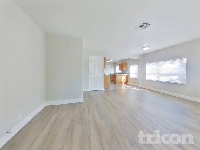 904 Bidwell St in Folsom, CA - Building Photo - Building Photo