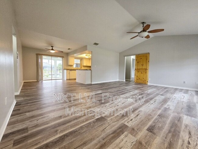 1811 NE 2nd St in Cape Coral, FL - Building Photo - Building Photo