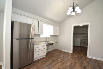 196 Western Heights Cir in Centerton, AR - Building Photo - Building Photo