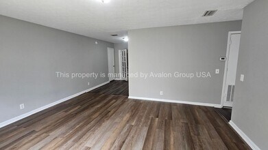 7384 Irving Scott Dr in Jacksonville, FL - Building Photo - Building Photo