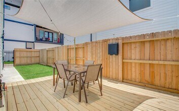 2809 Anita St in Houston, TX - Building Photo - Building Photo