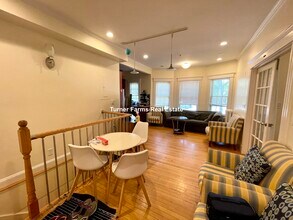 154 Magazine St, Unit 2 in Cambridge, MA - Building Photo - Building Photo
