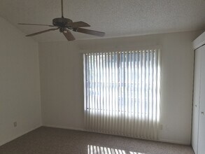 7905 W Thunderbird Rd in Peoria, AZ - Building Photo - Building Photo