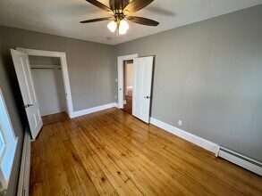 2 Gilson Ter, Unit 3 in Somerville, MA - Building Photo - Building Photo