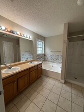520 Millbrook Village Dr in Tyrone, GA - Building Photo - Building Photo