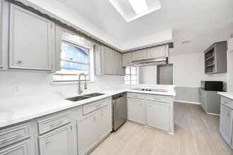 6222 Vickijohn Dr in Houston, TX - Building Photo - Building Photo